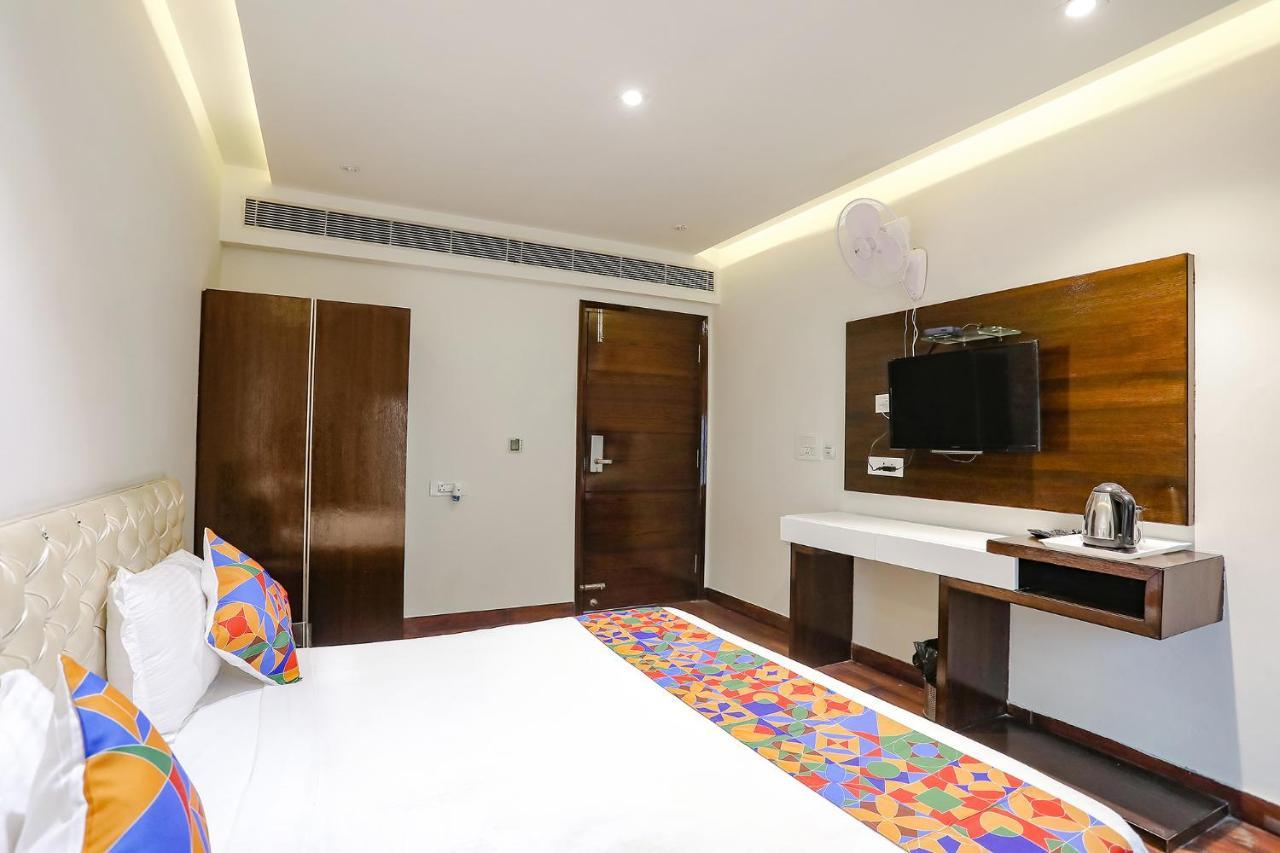 Fabhotel Grand Stay Nové Dillí Exteriér fotografie